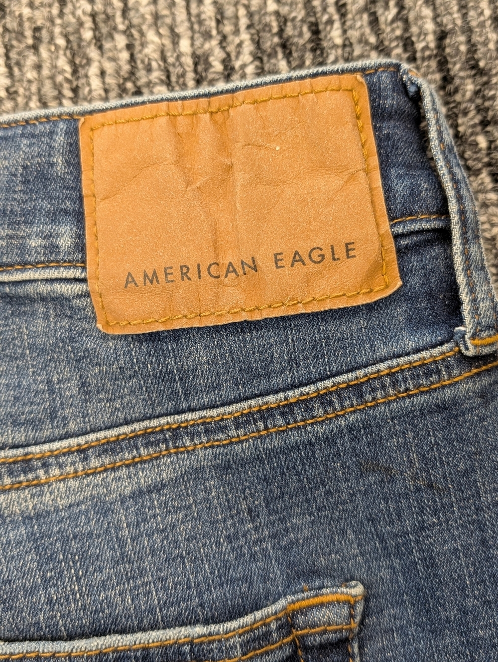 American Eagle Next Level Flex Original Taper Distressed Jeans 38x32 - Picture 8 of 15